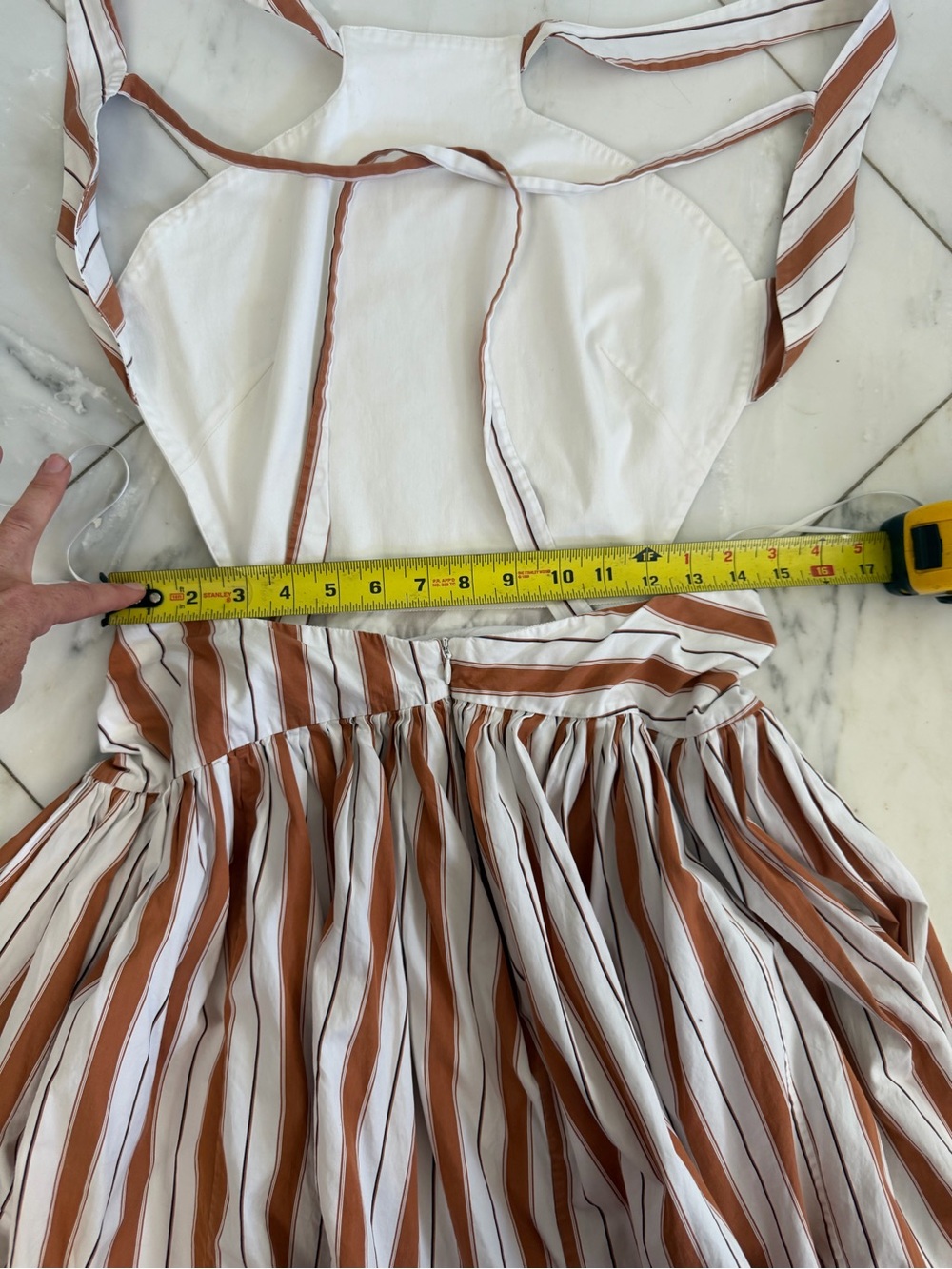 Rosie Assoulin backless cutout midi dress white bodice striped skirt women’s 8 - Picture 7 of 7